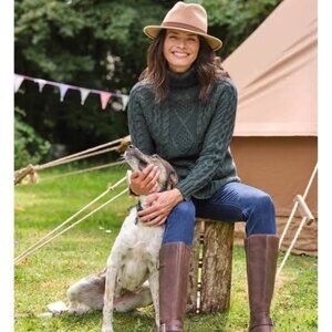 NWOT 100% wool Sweater